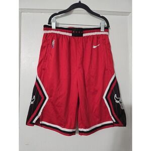 Chicago Bulls Nike Red NBA 75th anniv. City Edition shorts Youth Medium M‎ 10/12